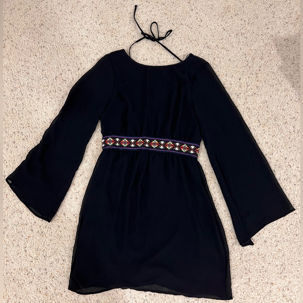 Altar’d State Black Boho Dress Size Large NWT Sheer Sleeve Tie Back Embroidered